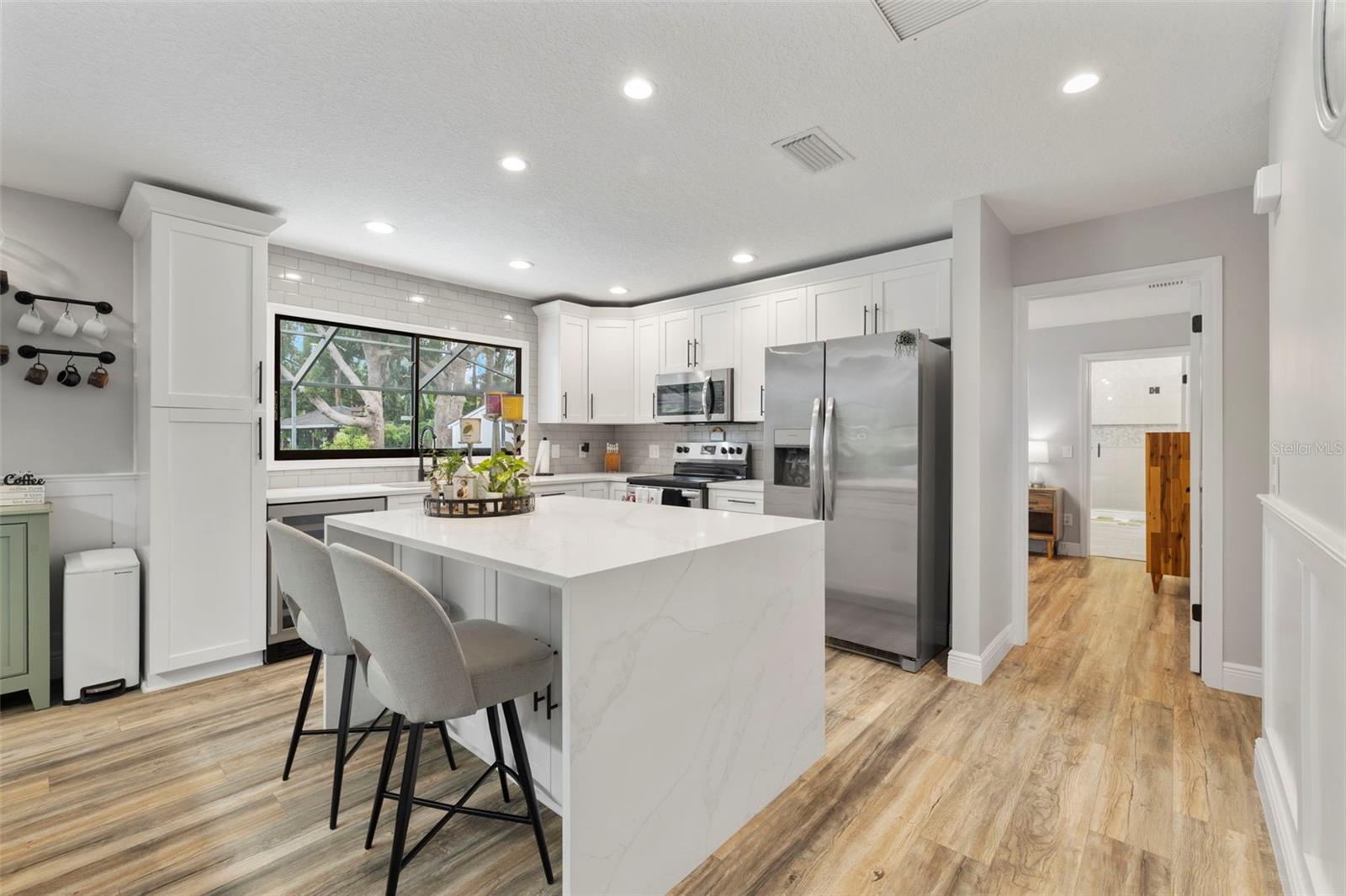 LAKE SHARON ESTATES - Residential