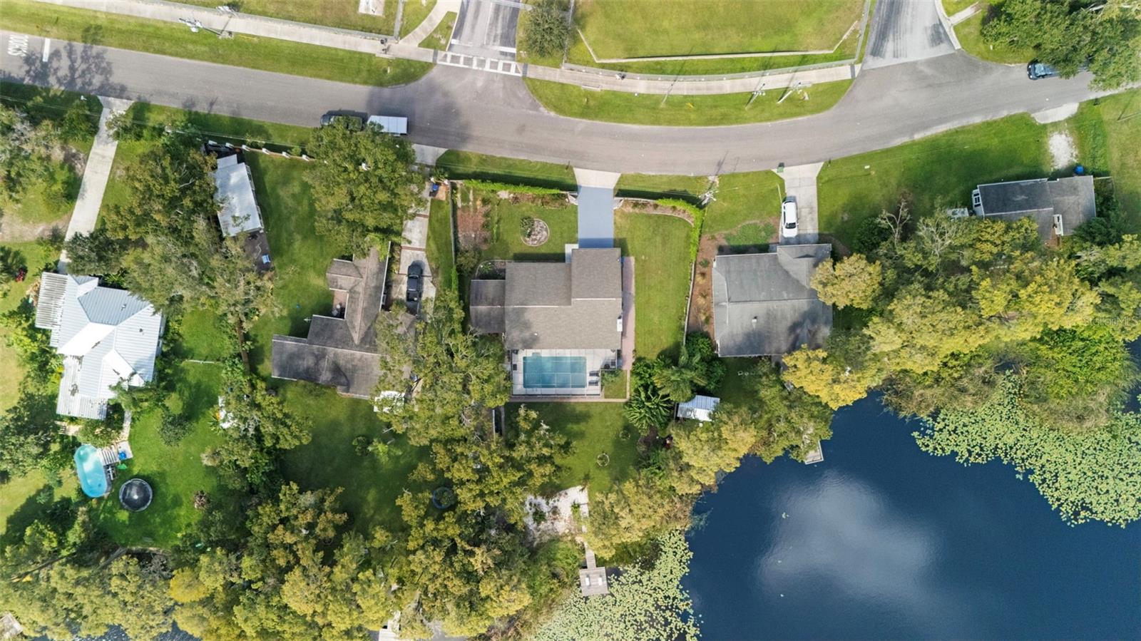 LAKE SHARON ESTATES - Residential