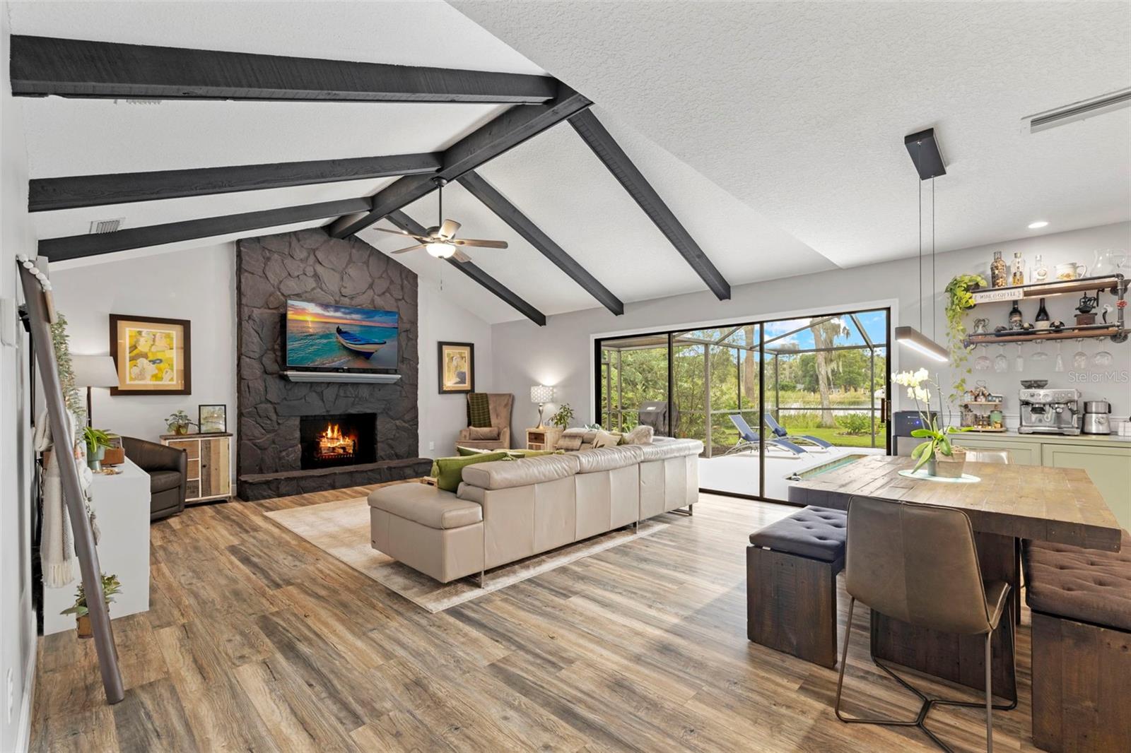 LAKE SHARON ESTATES - Residential