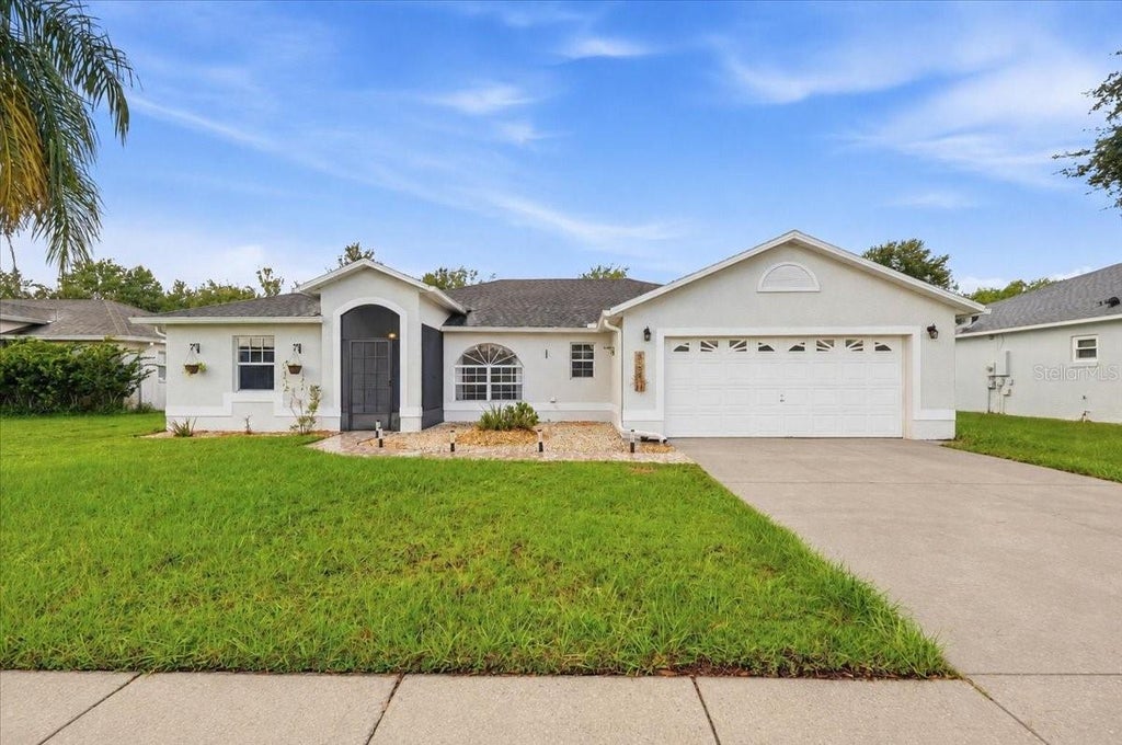 Photo of 5156 Heatherstone Court, Kissimmee, FL 34758 (MLS # L4964420)