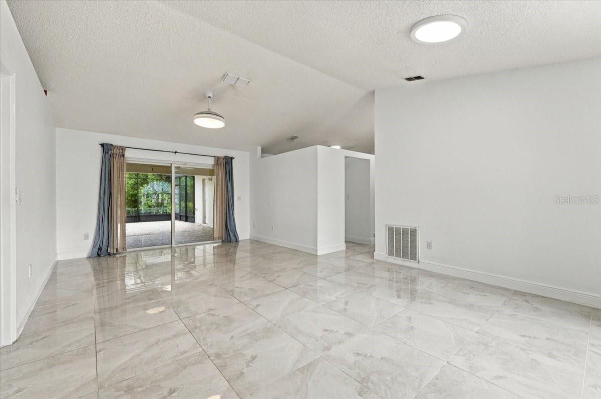 5156 HEATHERSTONE COURT