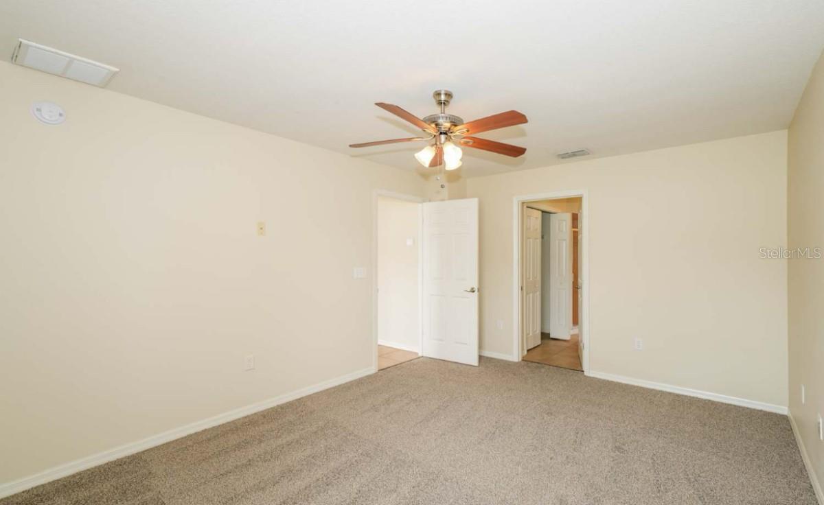 HIGH POINT MANOR - Residential Lease
