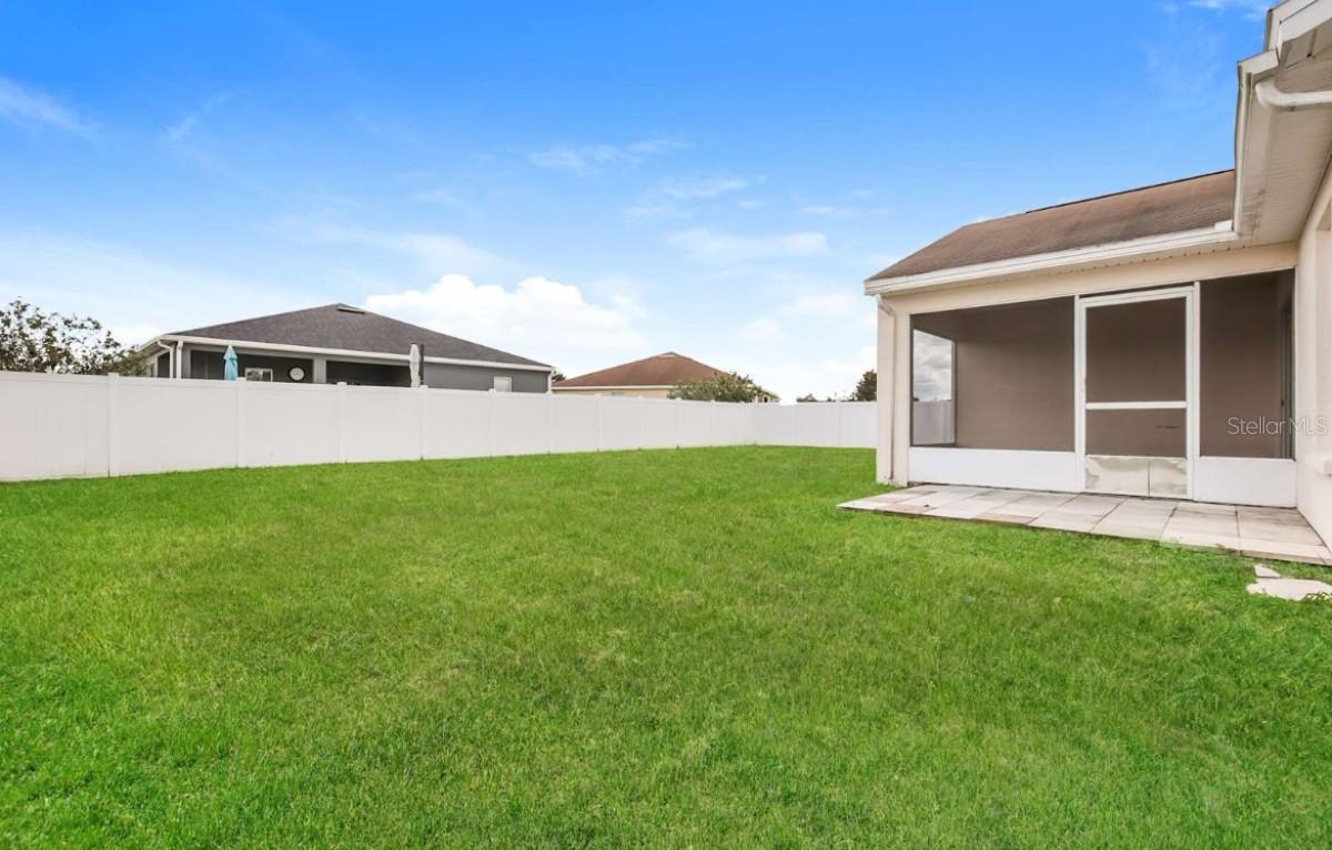 HIGH POINT MANOR - Residential Lease