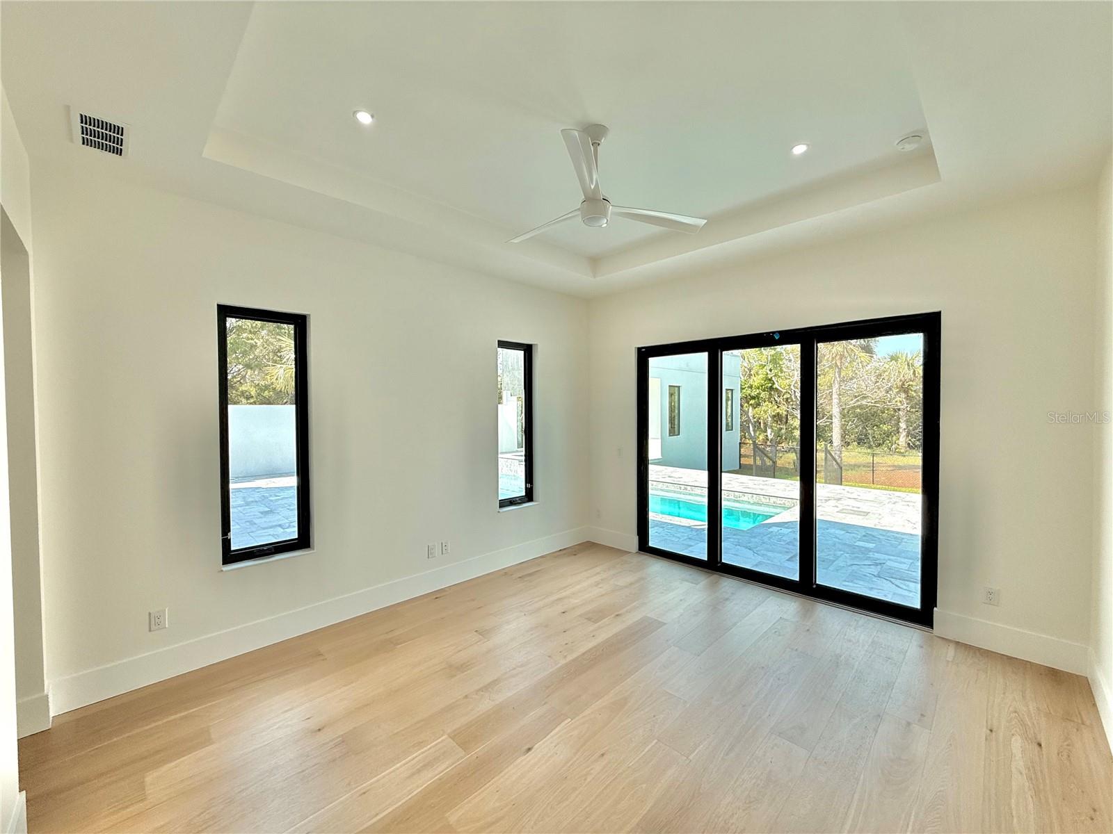 EMERALD COVE SUB - Residential