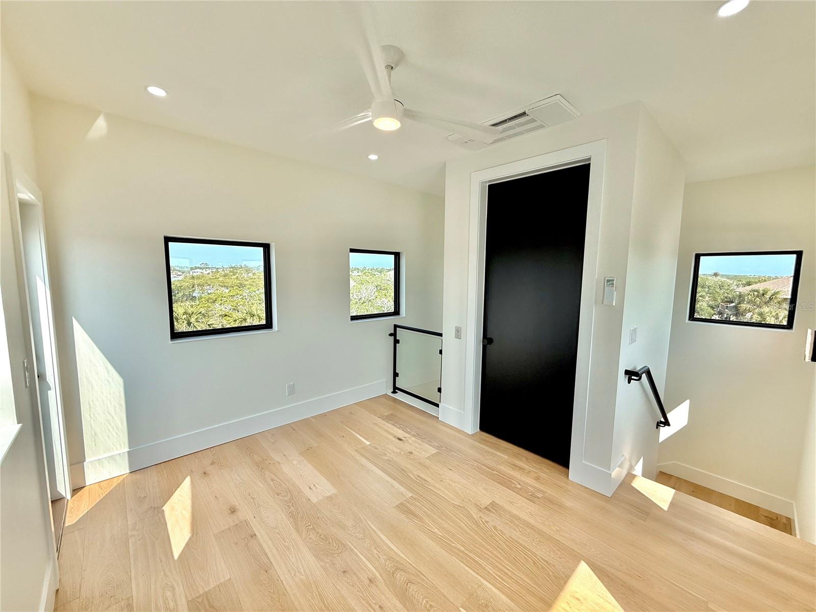 EMERALD COVE SUB - Residential