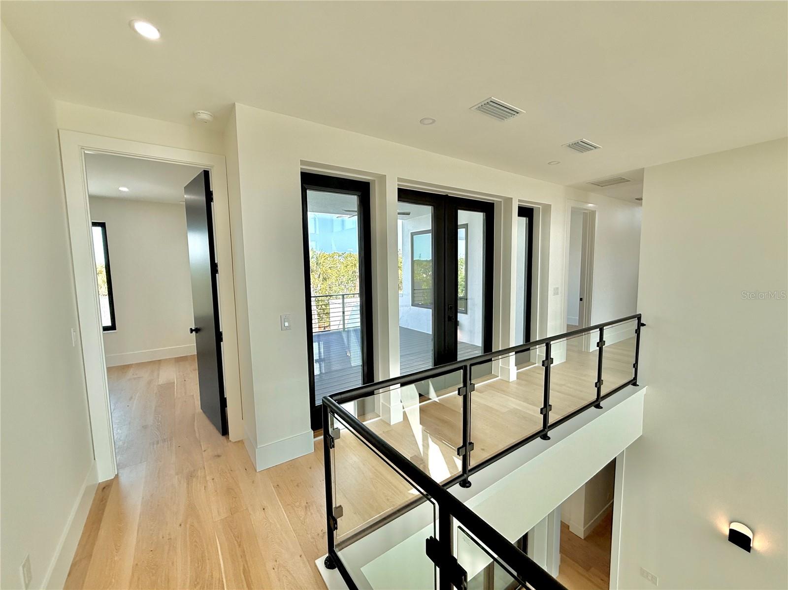 EMERALD COVE SUB - Residential