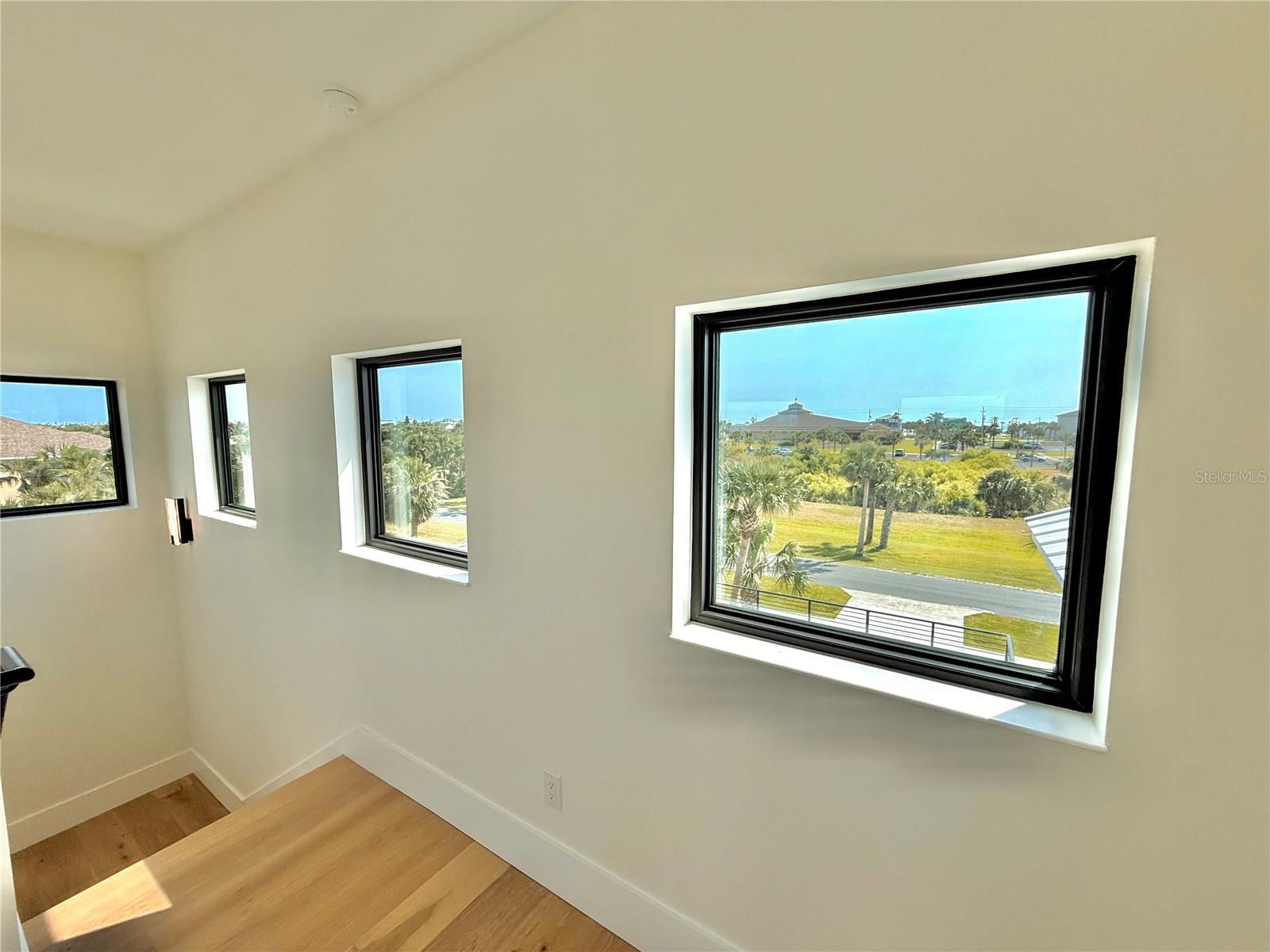 EMERALD COVE SUB - Residential