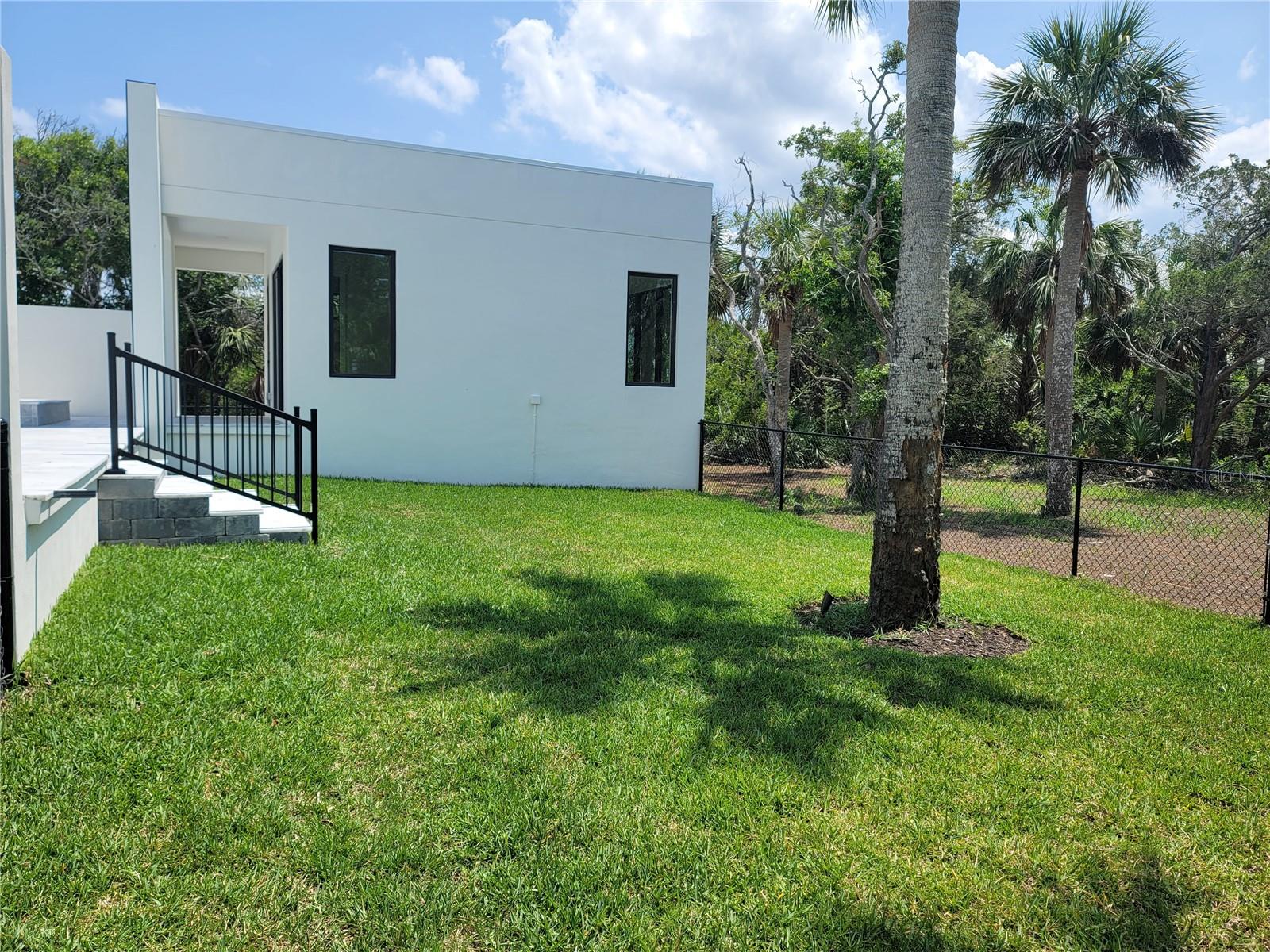 EMERALD COVE SUB - Residential