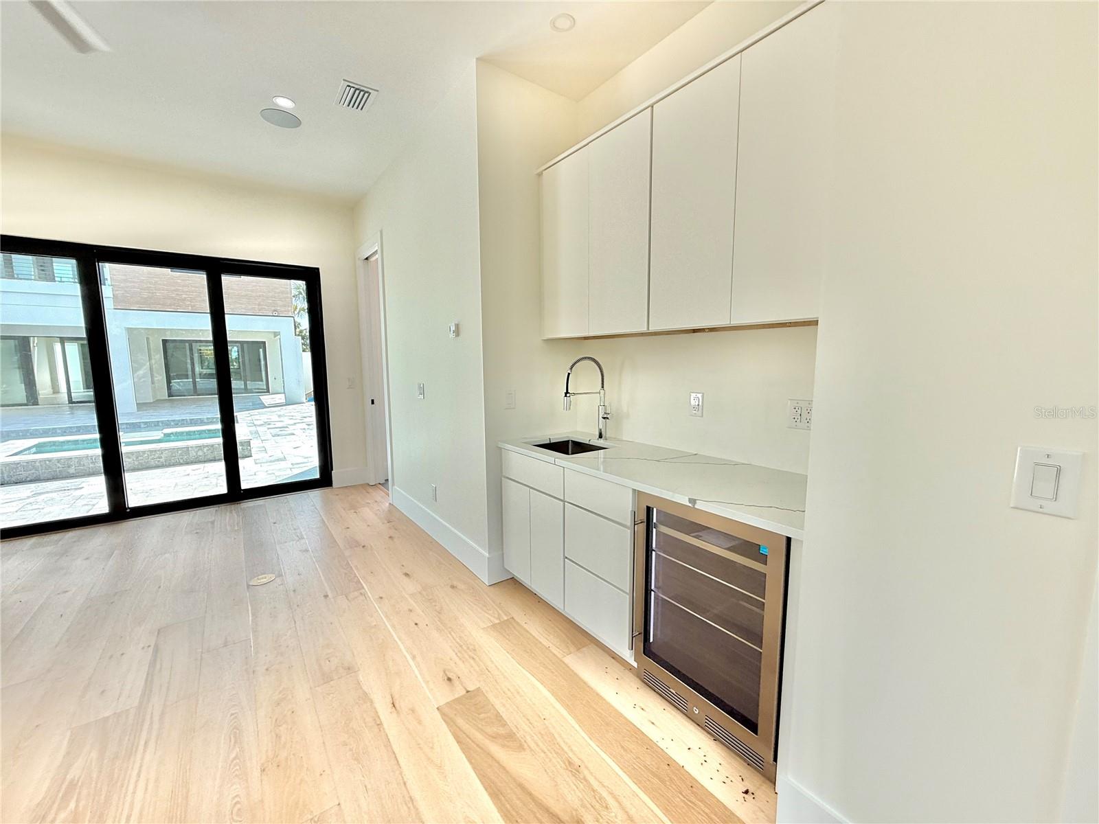 EMERALD COVE SUB - Residential