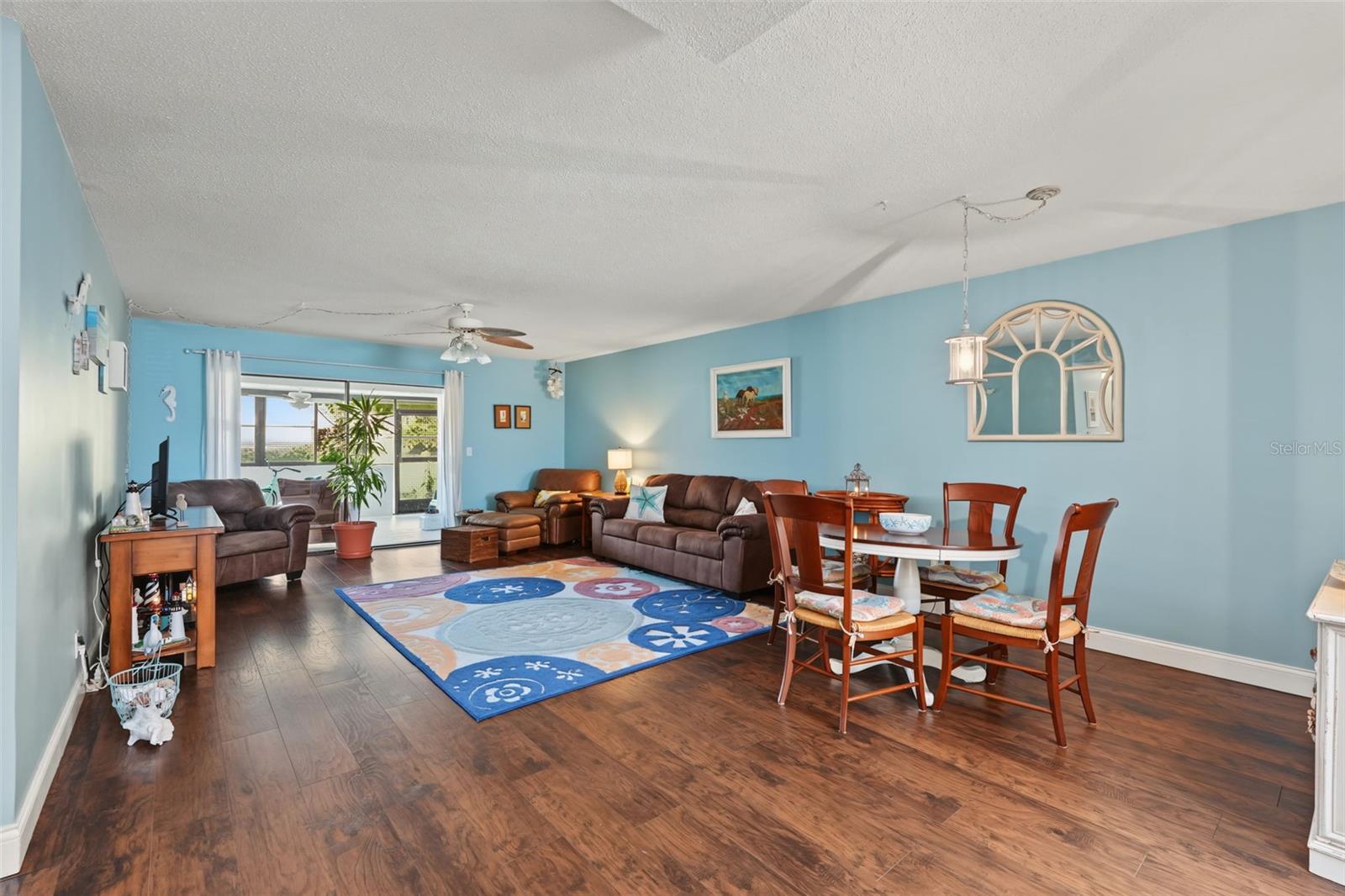 9543 86TH AVENUE 9543
