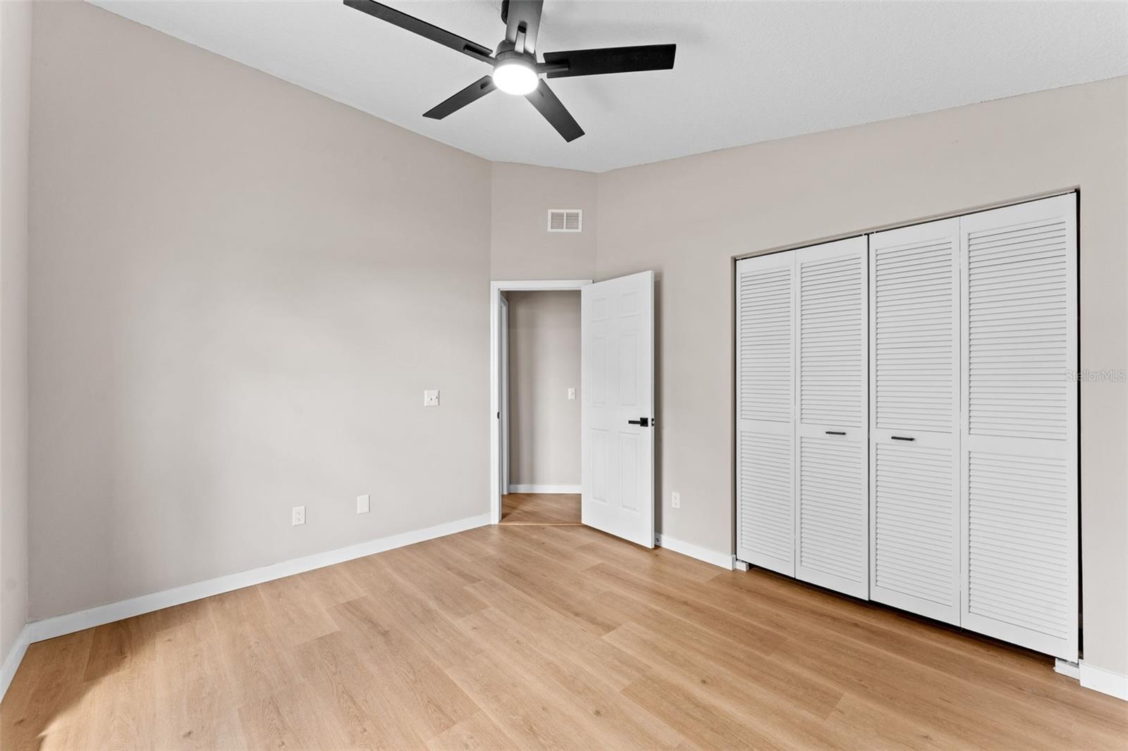 TANGERINE - Residential