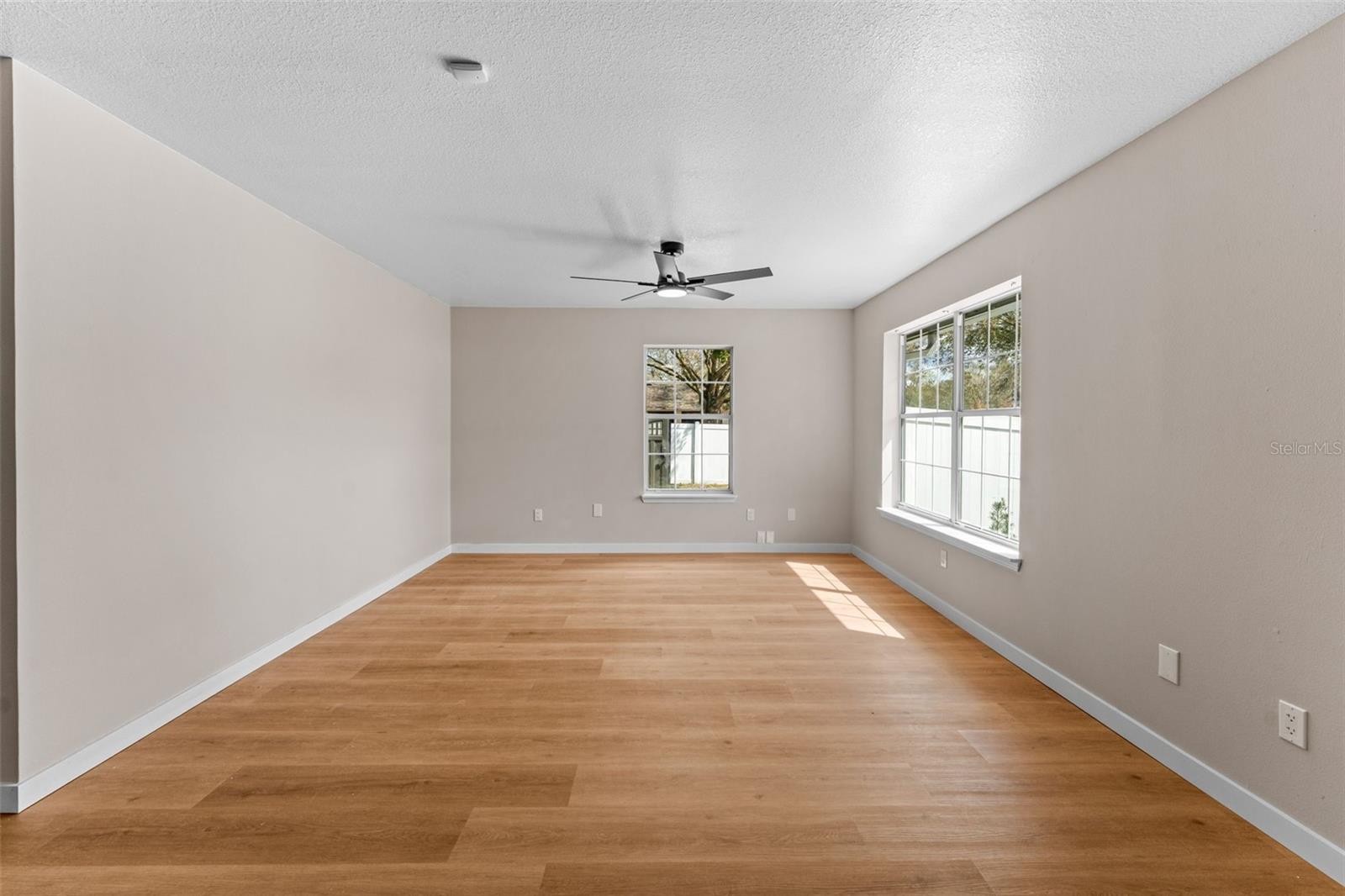 TANGERINE - Residential