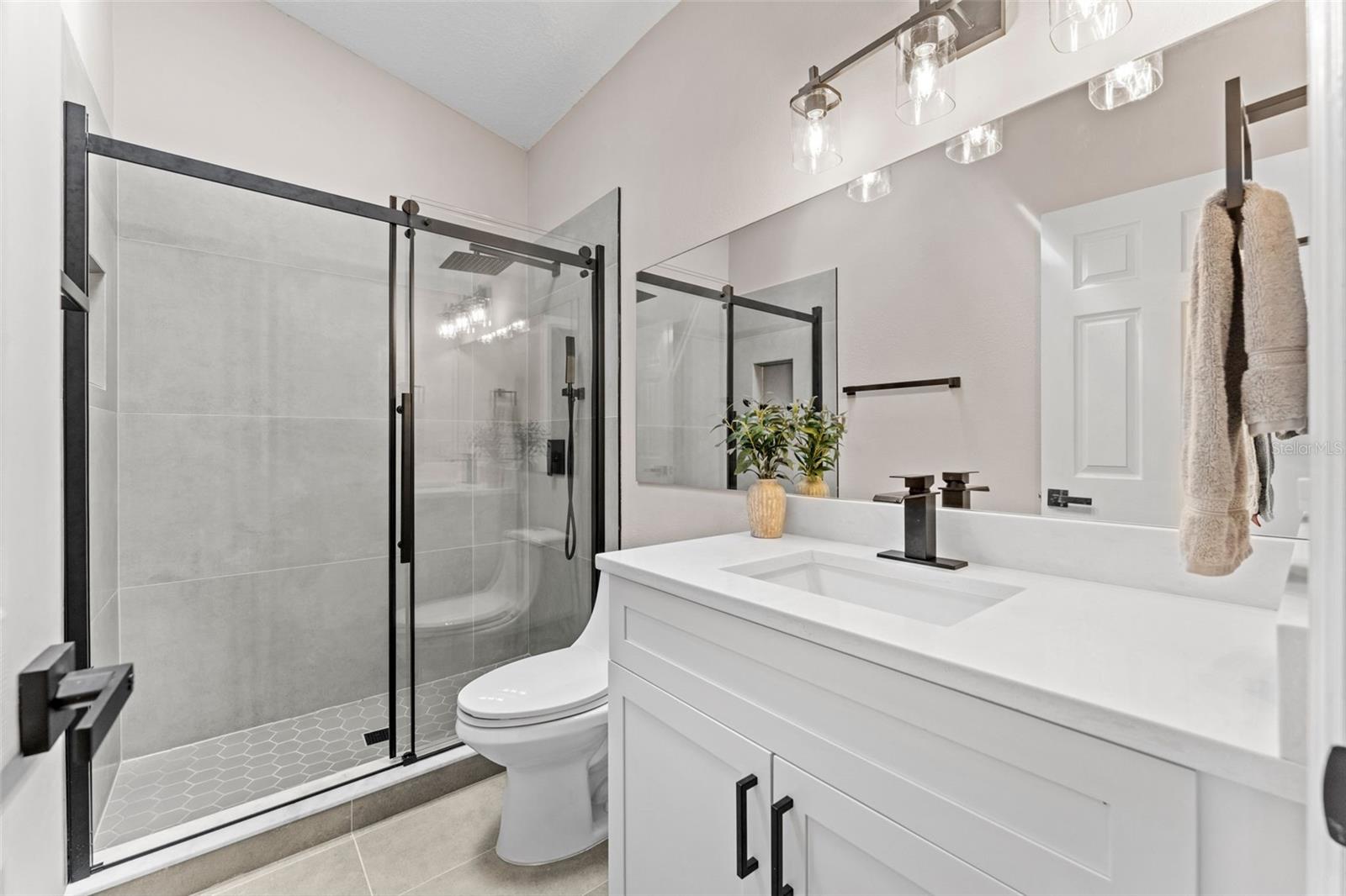 TANGERINE - Residential