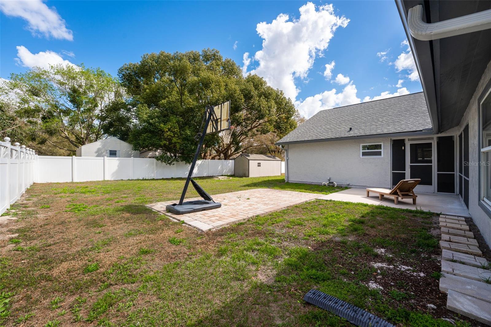 TANGERINE - Residential