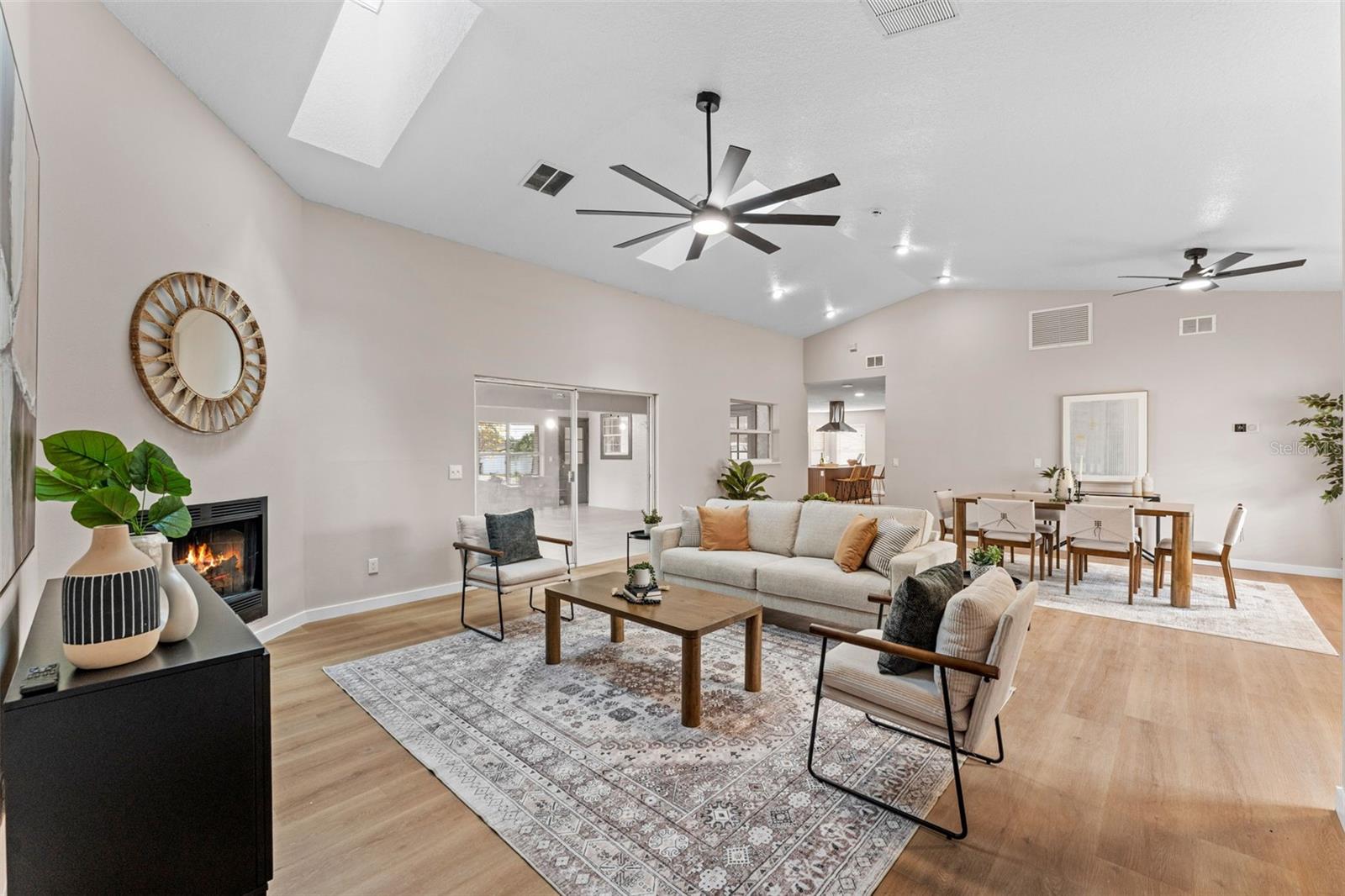 TANGERINE - Residential