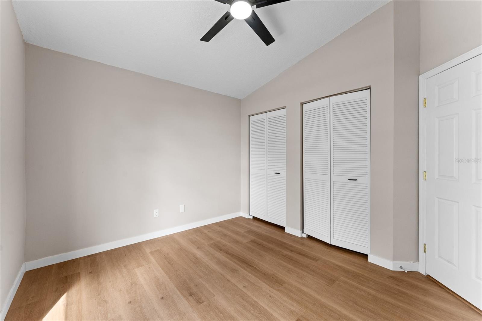 TANGERINE - Residential