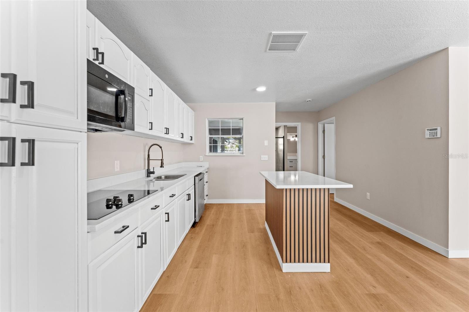 TANGERINE - Residential