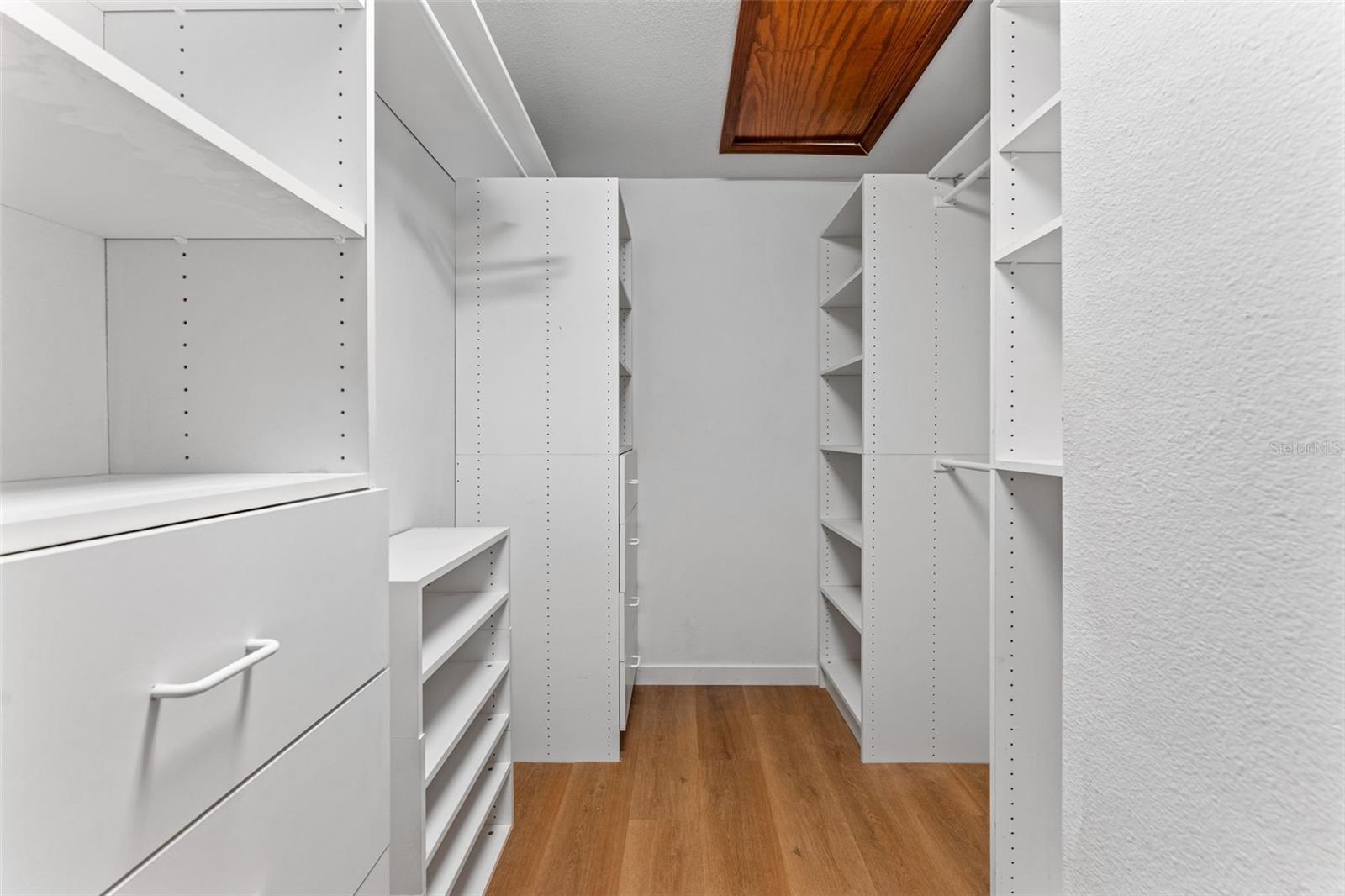 TANGERINE - Residential