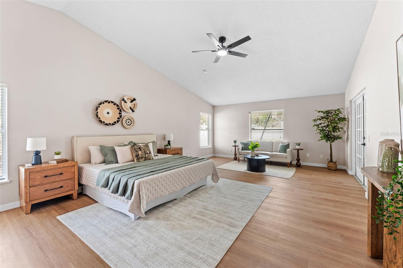 TANGERINE - Residential