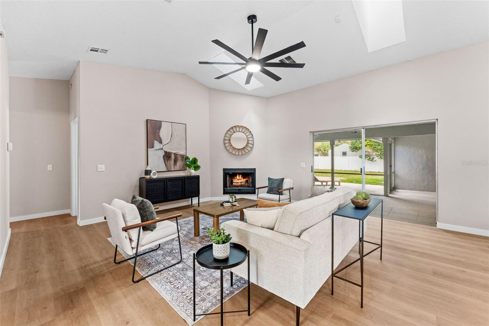 TANGERINE - Residential