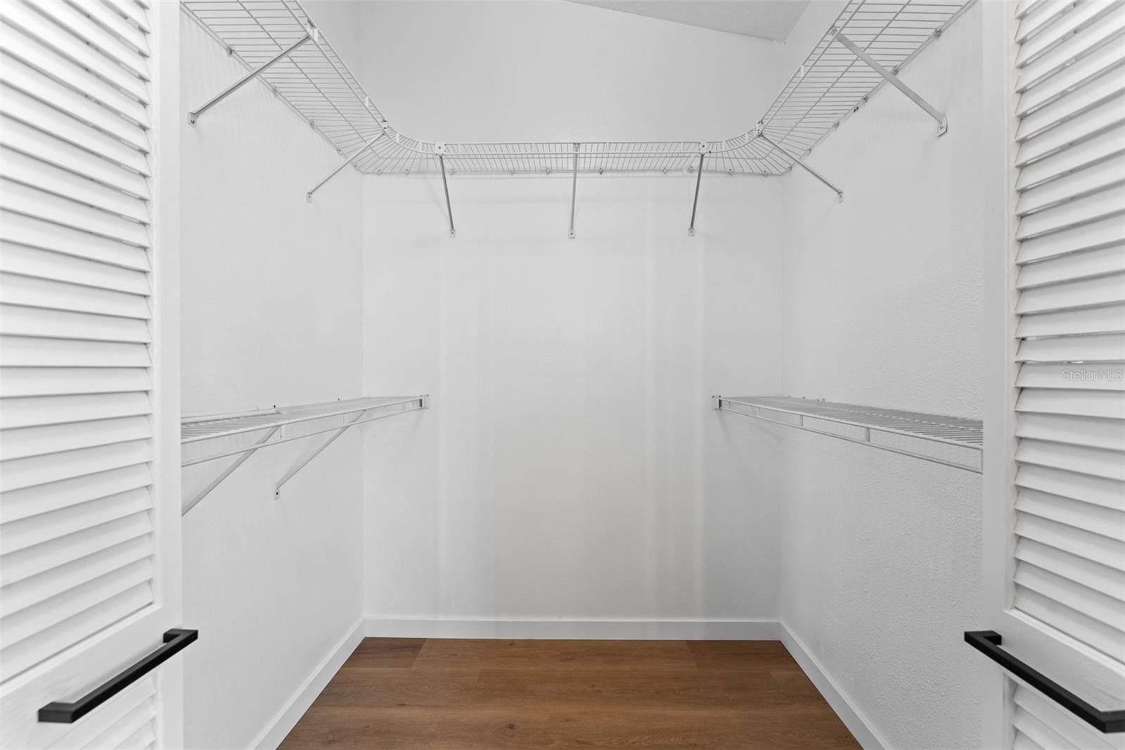 TANGERINE - Residential