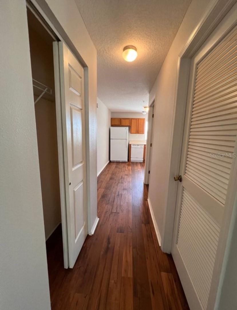 GLEN CREST CONDO - Residential