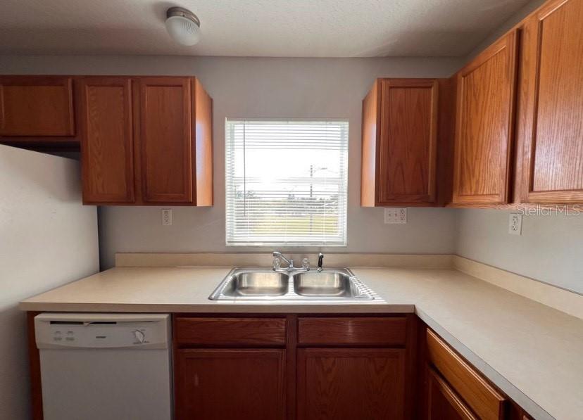 GLEN CREST CONDO - Residential