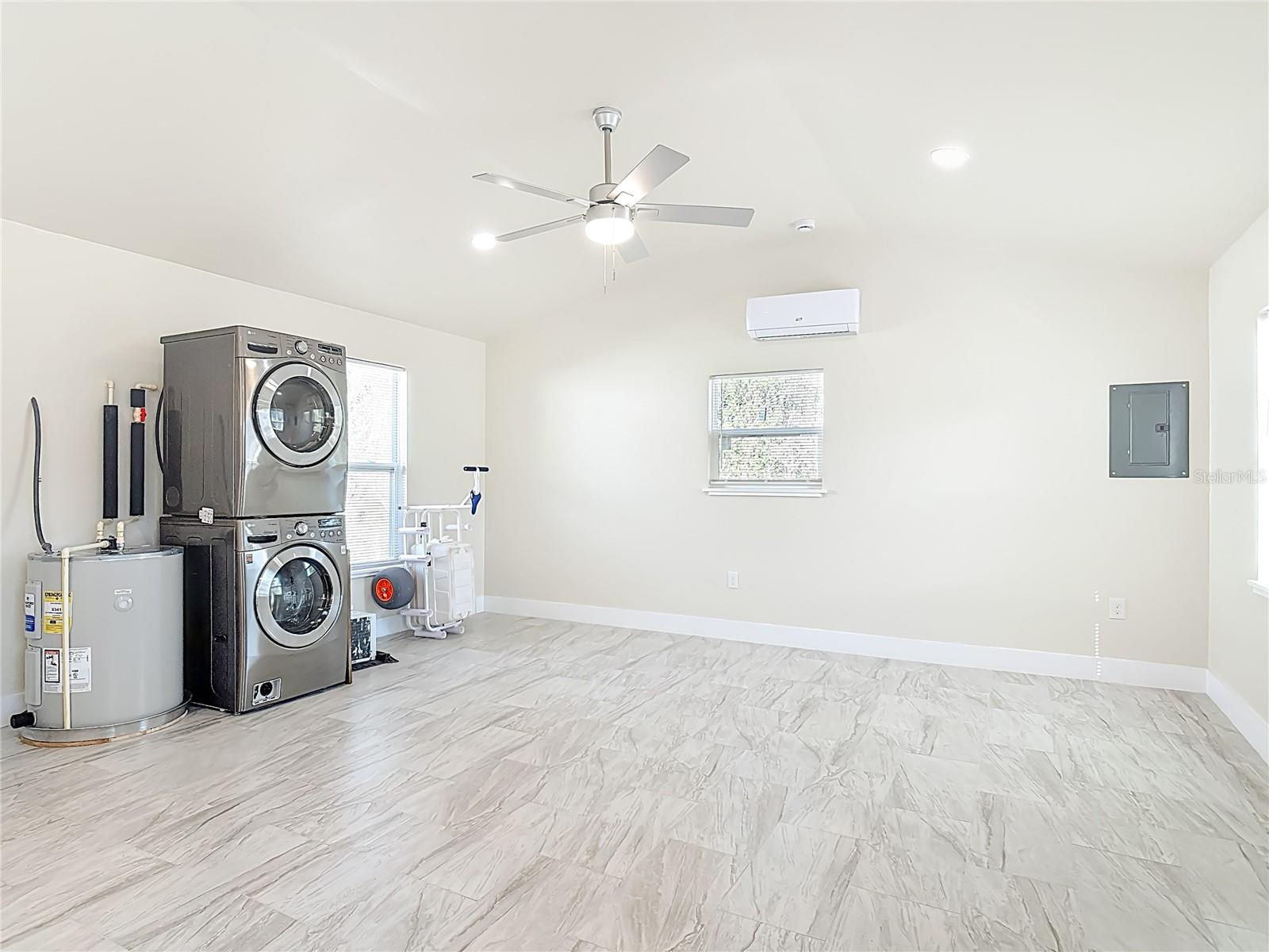 DELAND - Residential