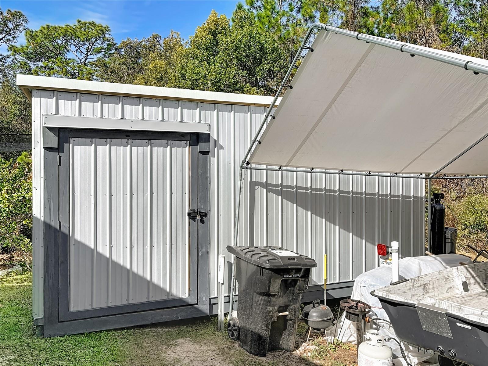 DELAND - Residential