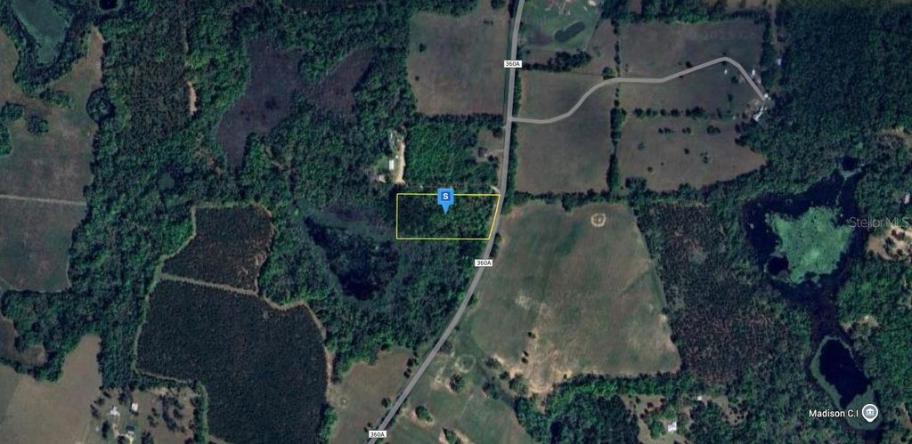 Photo of 450 SW Cr 360a, Madison, FL 32340 (MLS # A4667521)