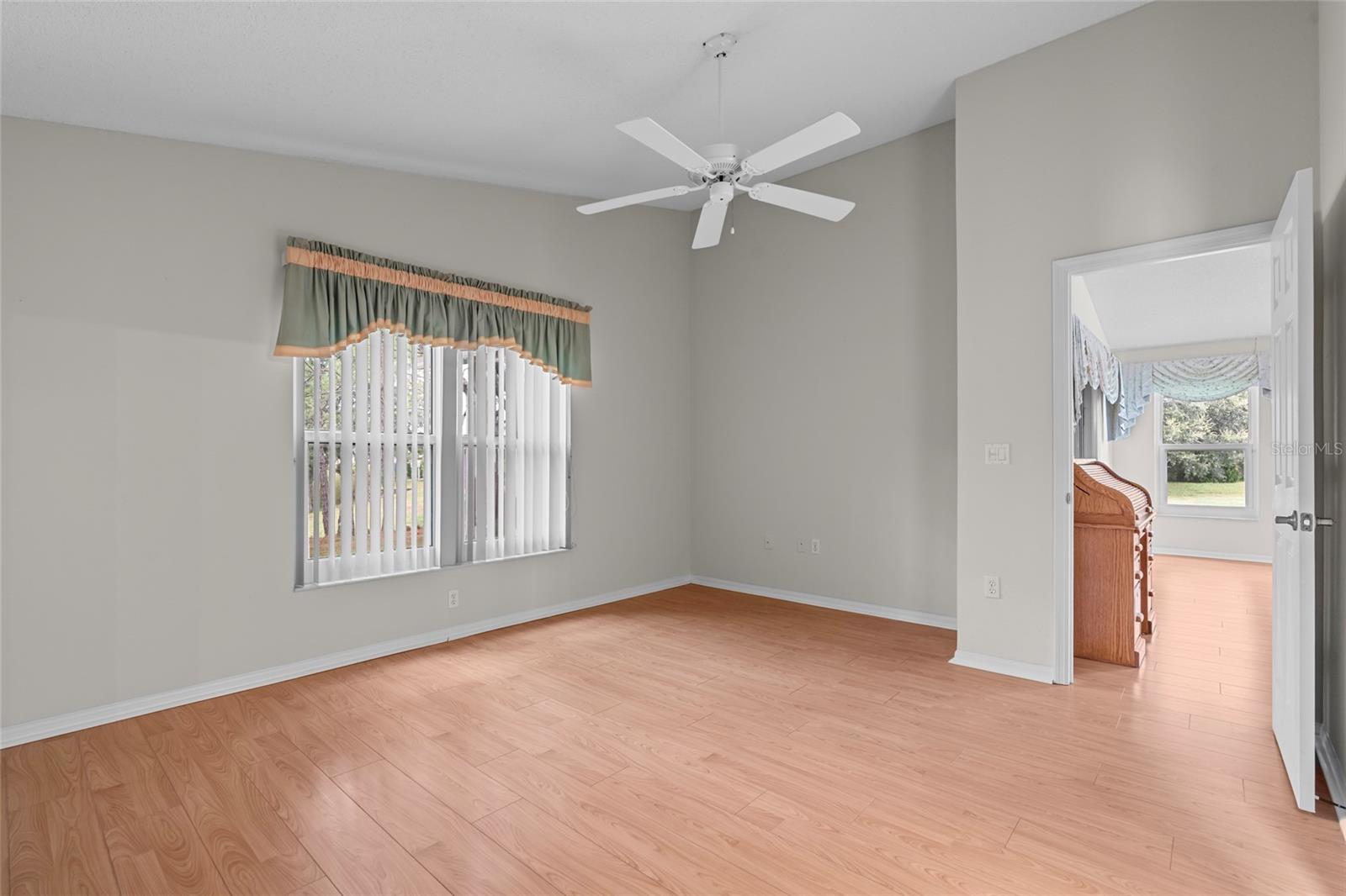 WELLINGTON AT SEVEN HILLS PH 6 - Residential