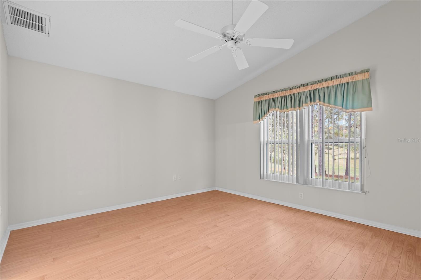 WELLINGTON AT SEVEN HILLS PH 6 - Residential