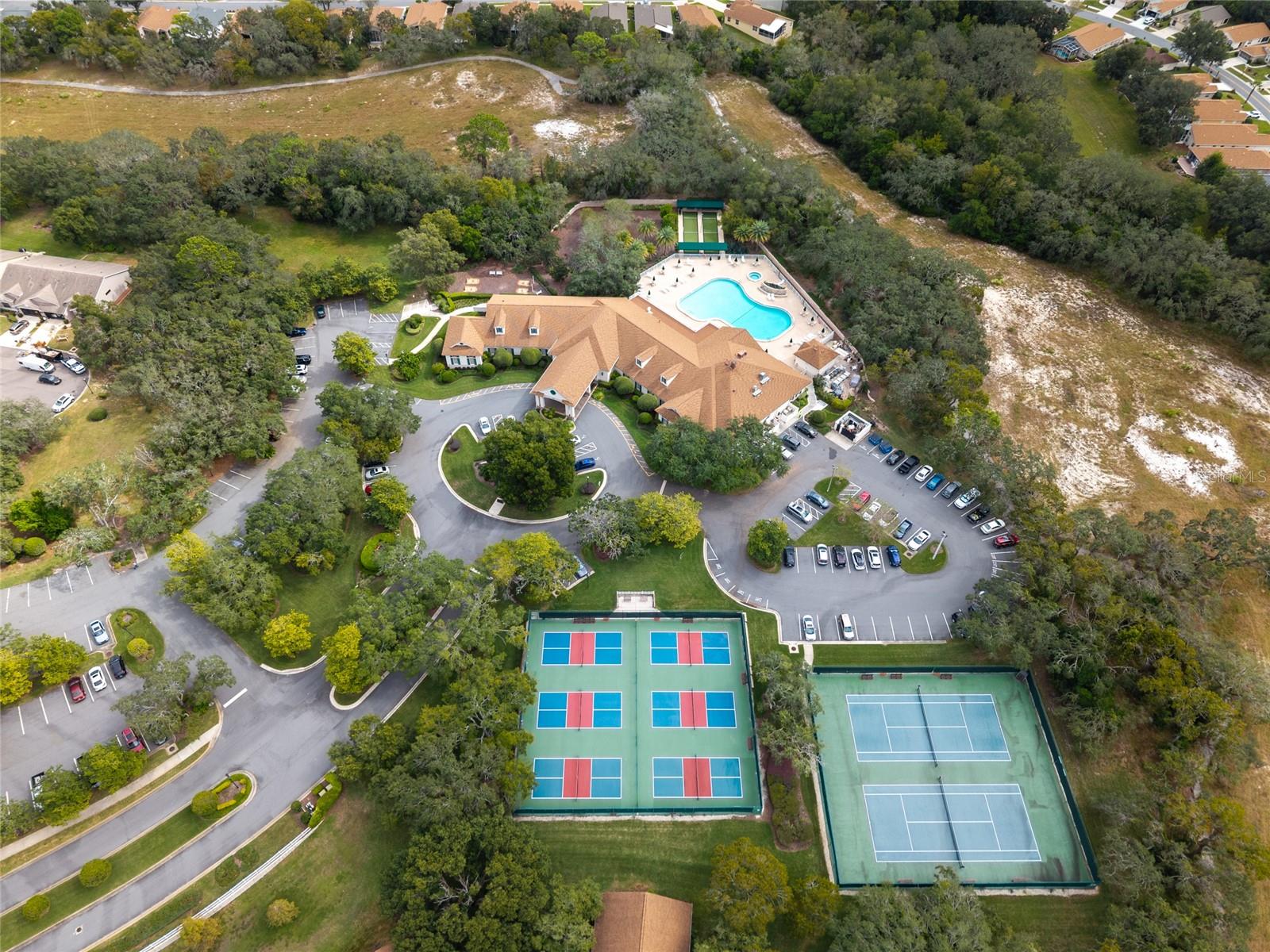 WELLINGTON AT SEVEN HILLS PH 6 - Residential