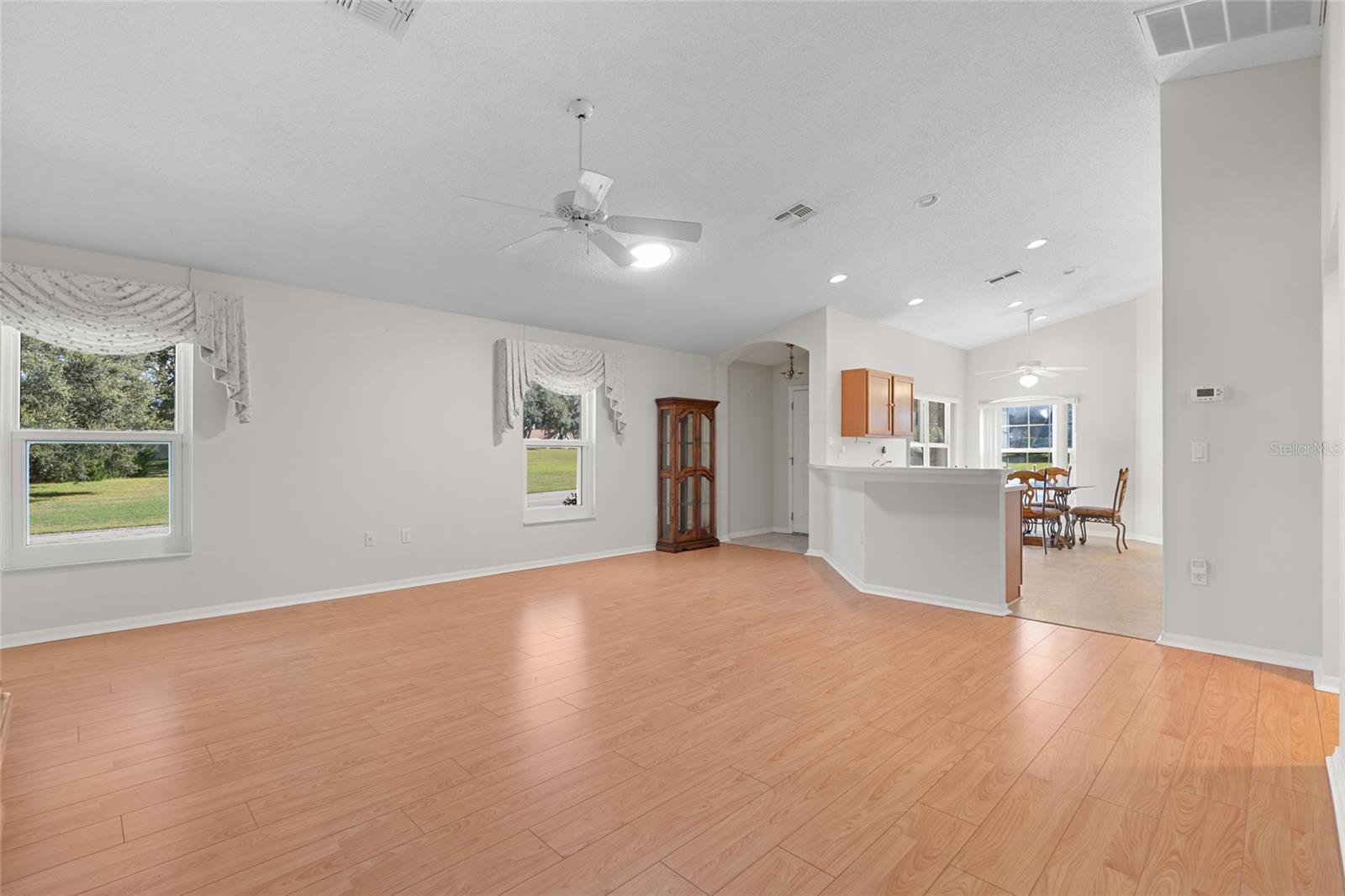 WELLINGTON AT SEVEN HILLS PH 6 - Residential