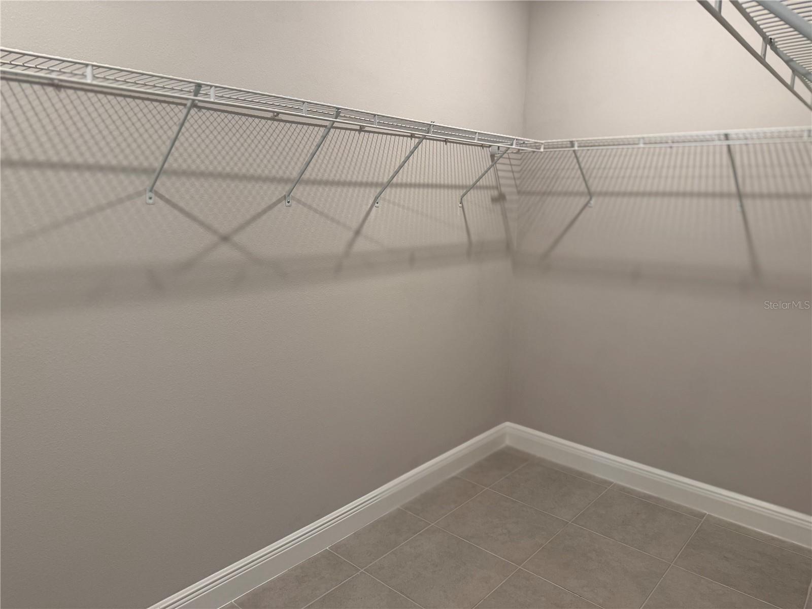 BELLALAGO PH B-2 - Residential