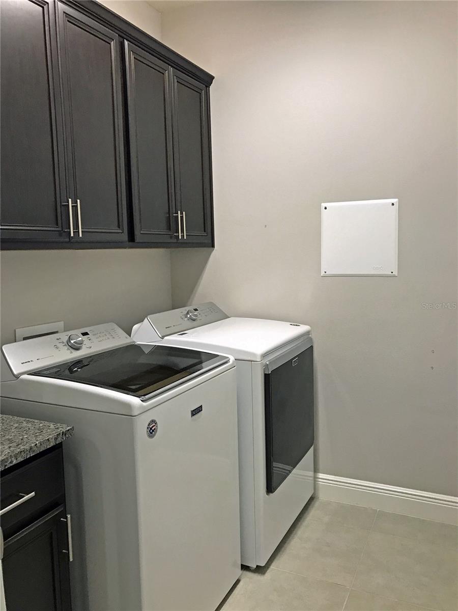 BELLALAGO PH B-2 - Residential
