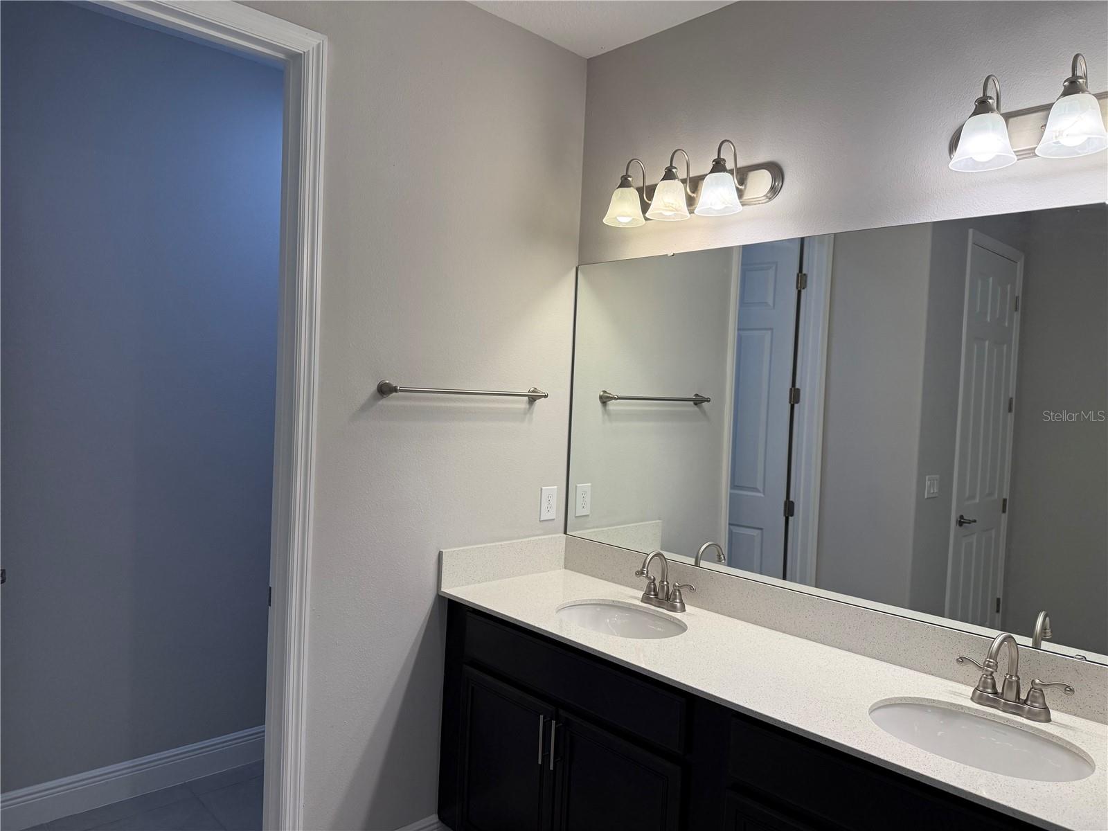 BELLALAGO PH B-2 - Residential