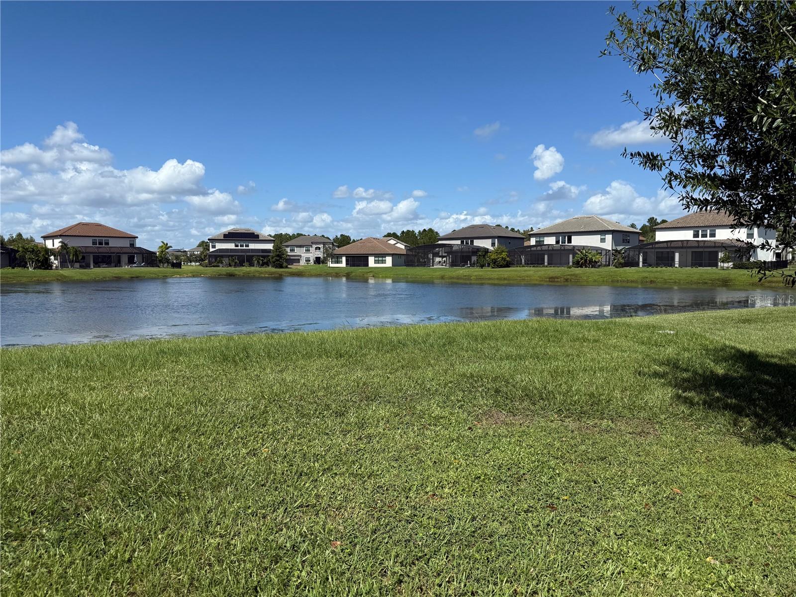 BELLALAGO PH B-2 - Residential