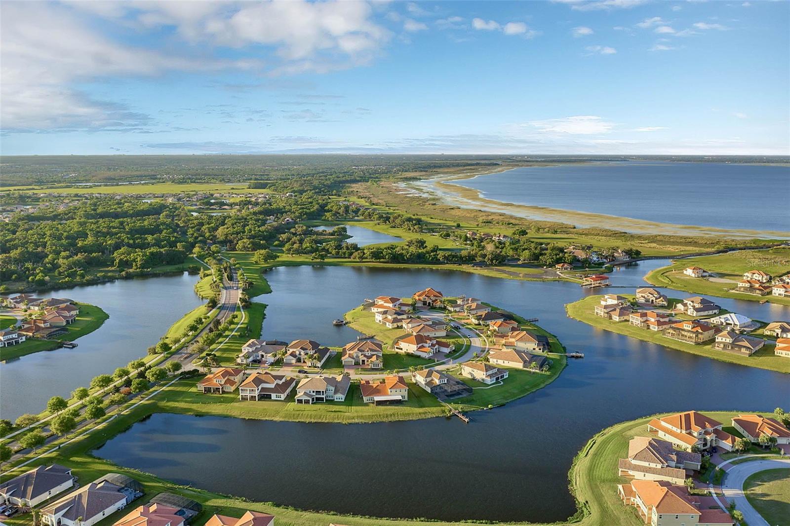 BELLALAGO PH B-2 - Residential