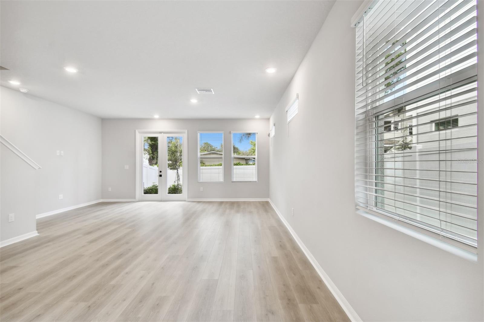 ARMORY GARDENS - Residential