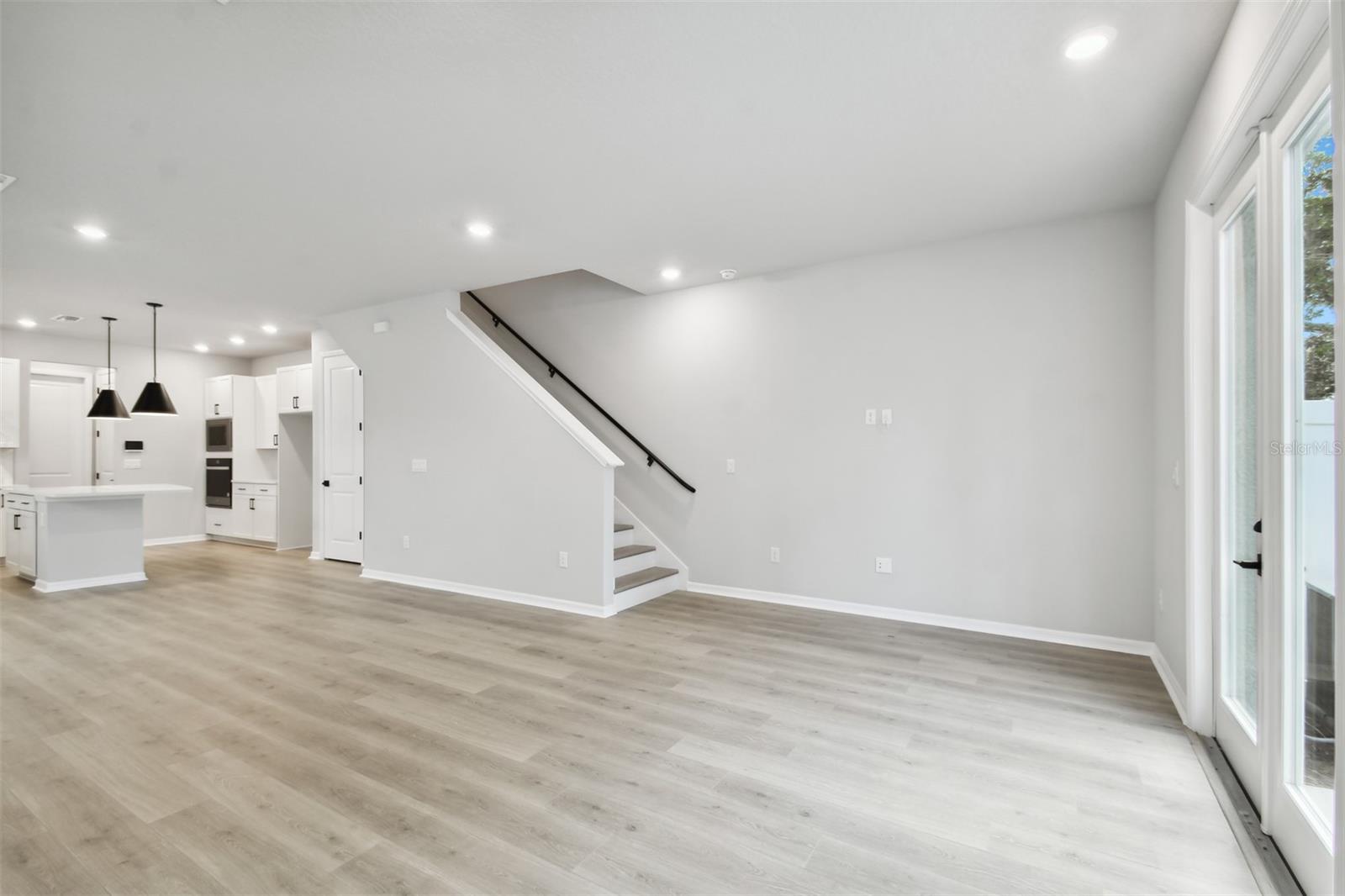 ARMORY GARDENS - Residential