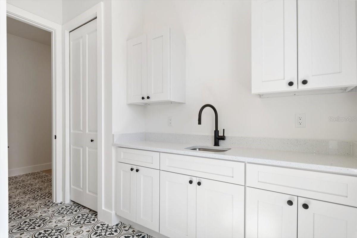 SANCTUARY - Residential