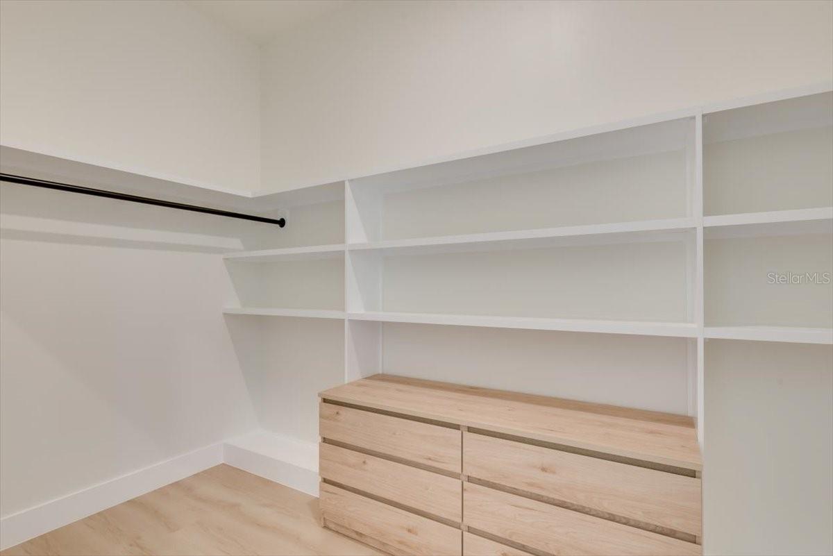 SANCTUARY - Residential