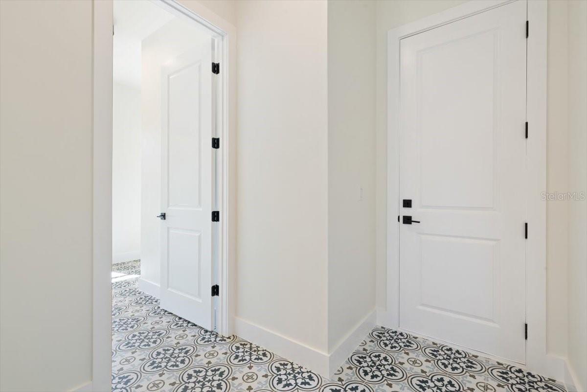 SANCTUARY - Residential