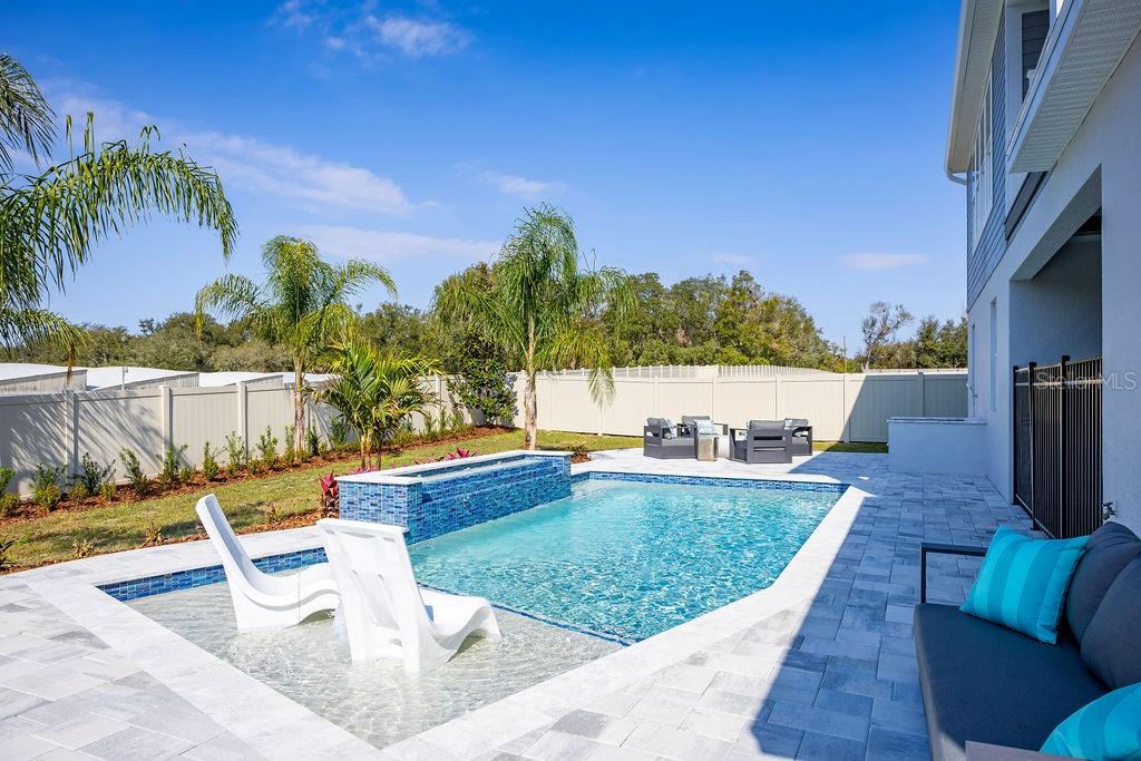 WOLF LAKE RANCH - Residential