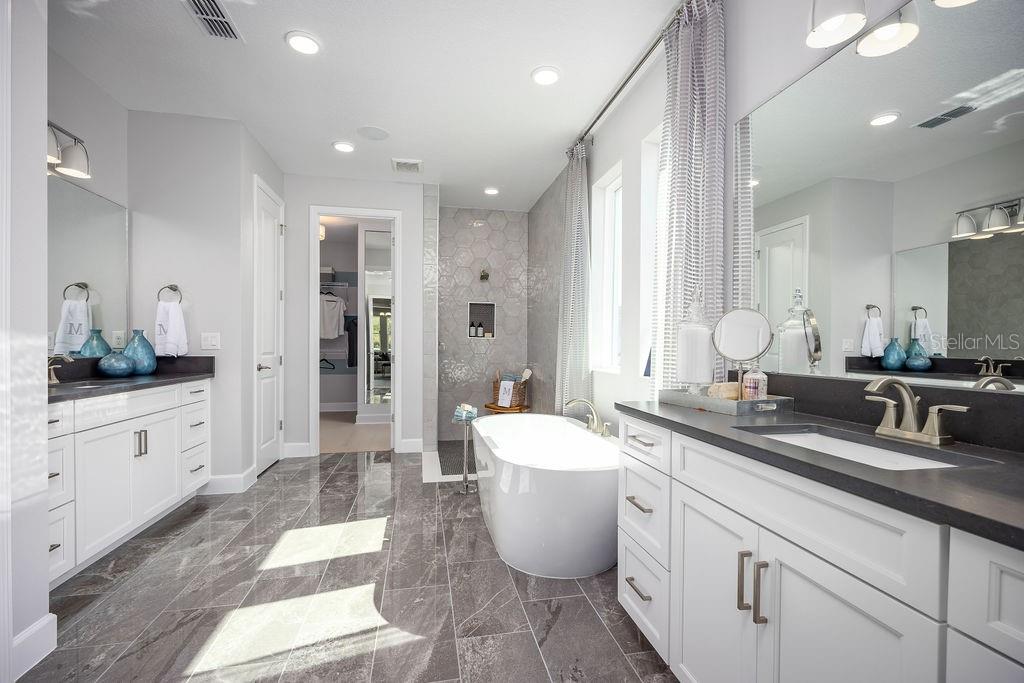 WOLF LAKE RANCH - Residential