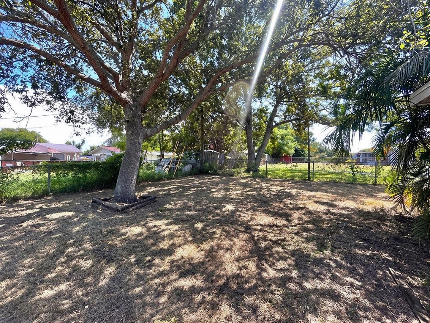 SHAMROCK HEIGHTS - Residential