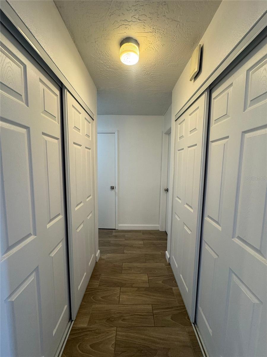 PINEWOOD VILLAS - Residential