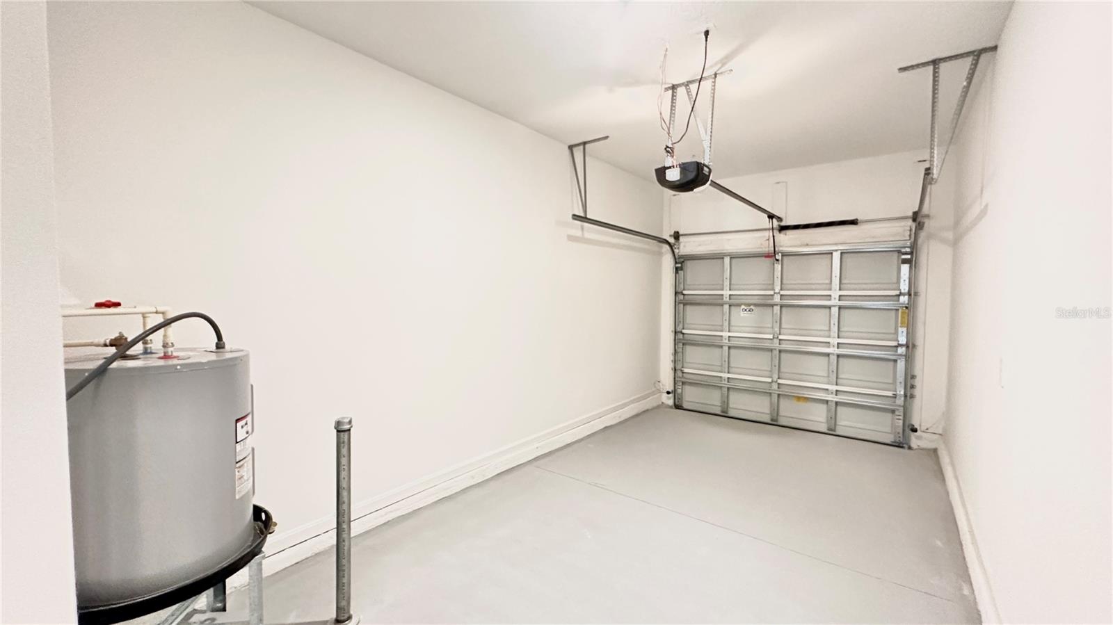 LAKE WILSON RESERVE - Residential Lease