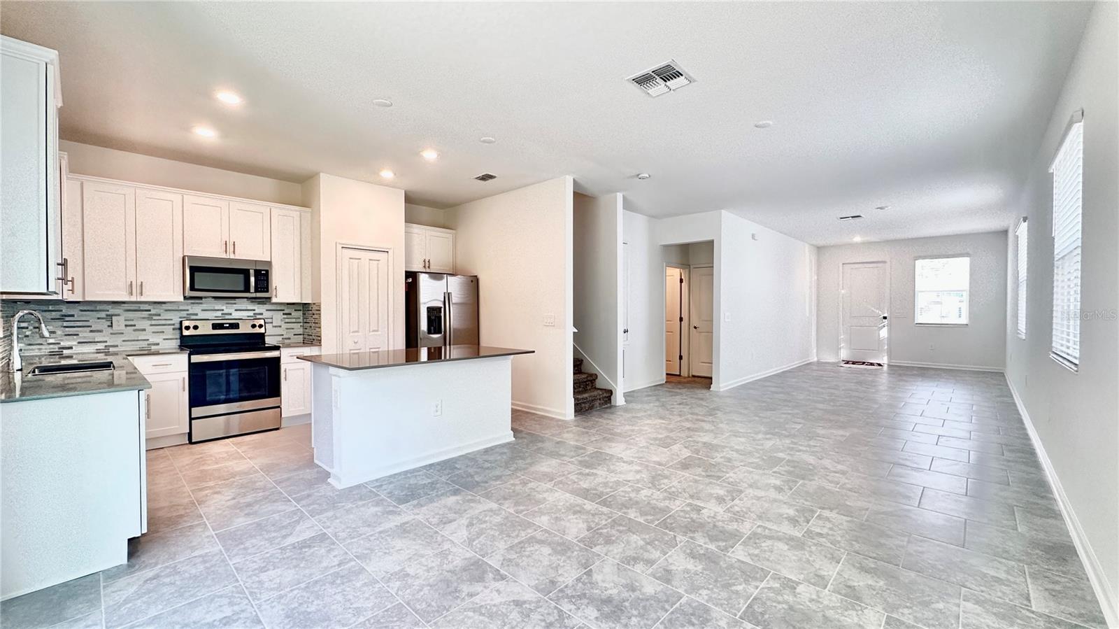 LAKE WILSON RESERVE - Residential Lease